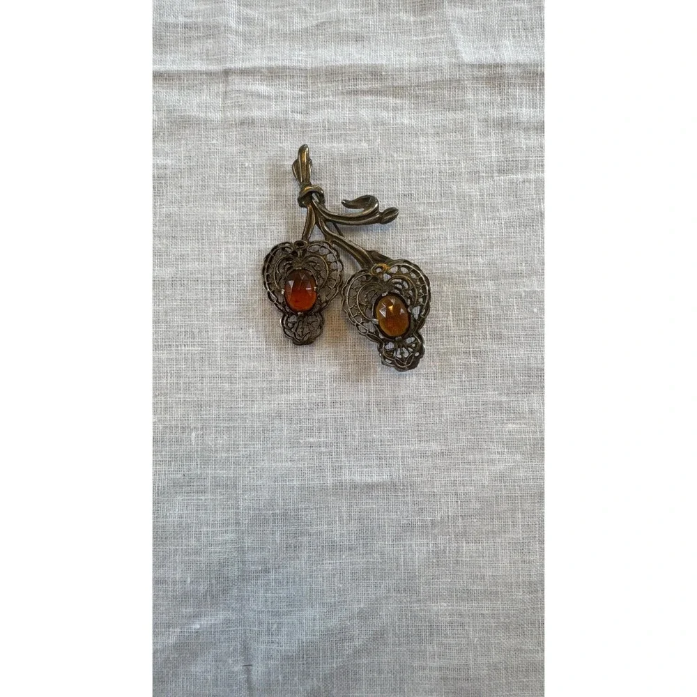 Filigree add touch
